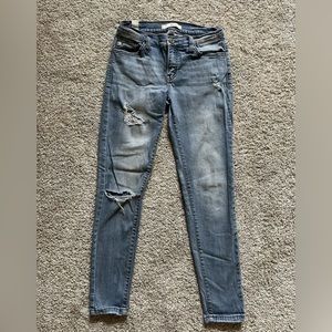 KanCan Jeans Women’s Light Denim Distressed Skinny Jeans Size 5/26 KC8105